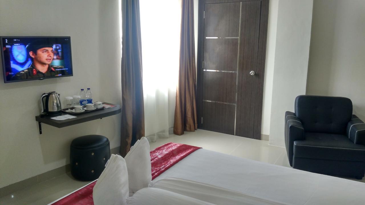 Grand Indobaru Hotel Selatpanjang Exteriér fotografie